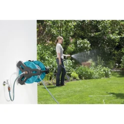 Gardena Classic Wandslanghouder 50 Compleet - Slanghaspel - 20 m