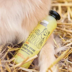 Greenfields Dog Silky Coat Shampoo - Hondenvachtverzorging - 25 cm Geel