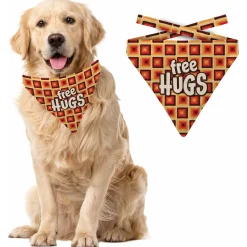 Plenty Gifts Bandana Dog Free Hugs Retro - Cadeau - 20x24 cm Rood Bruin